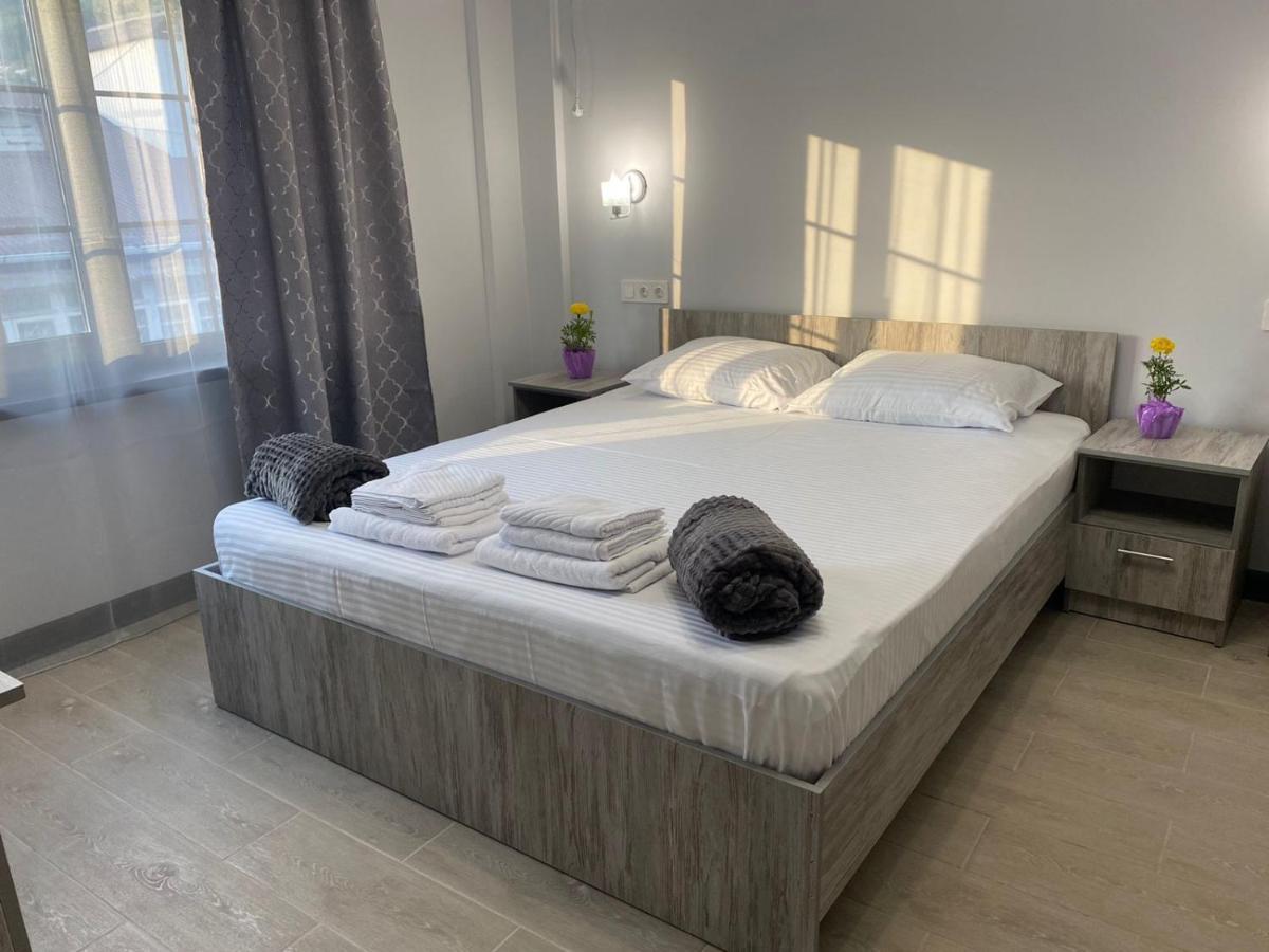 Гостевой Дом Атакар Hotel Gagra Kültér fotó