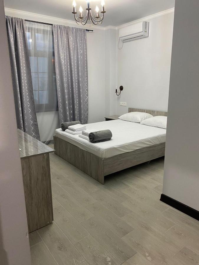 Гостевой Дом Атакар Hotel Gagra Kültér fotó